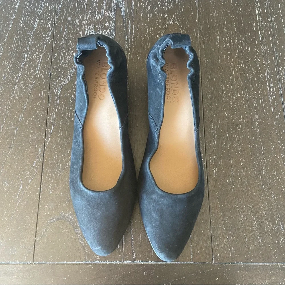 Blondo Waterproof Black Suede Wedge‎ Etta Pumps Size 8